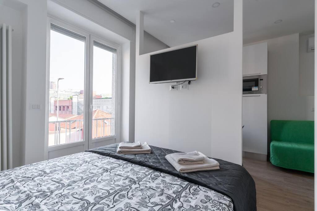 Cimiano Suite 22, New Apartment Мілан Екстер'єр фото