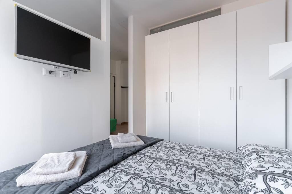 Cimiano Suite 22, New Apartment Мілан Екстер'єр фото